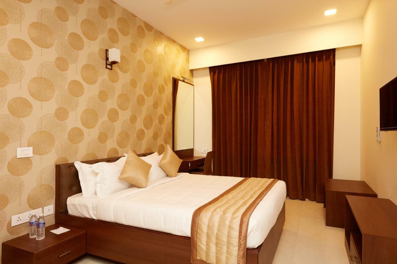 Hotel Kamar Residences And Banquets Chennai Zewnętrze zdjęcie